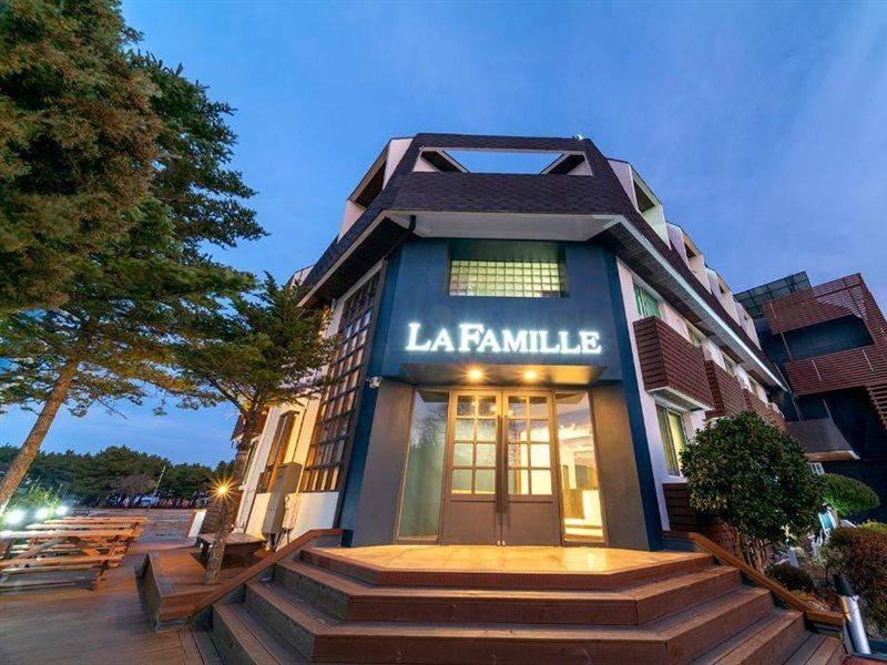 Hotel La Famille à Yangyang Extérieur photo