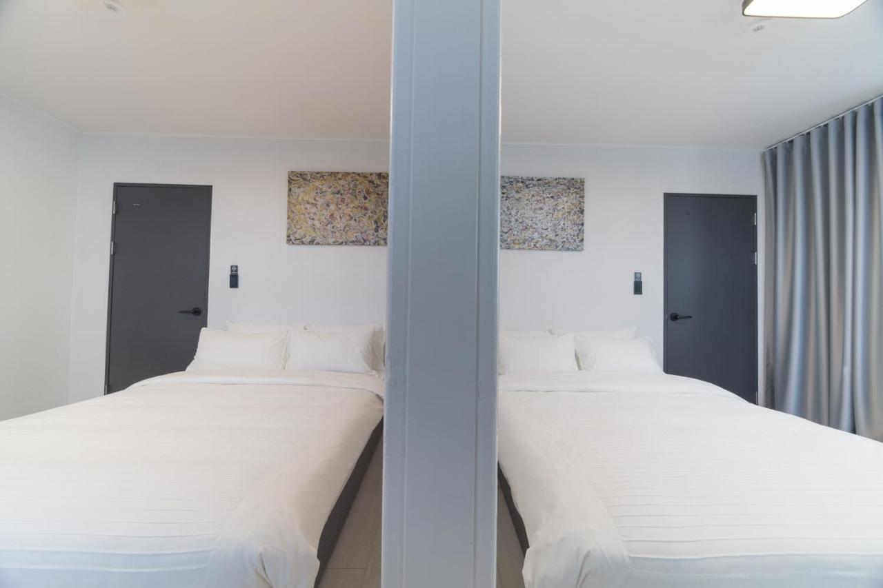 Hotel La Famille à Yangyang Extérieur photo